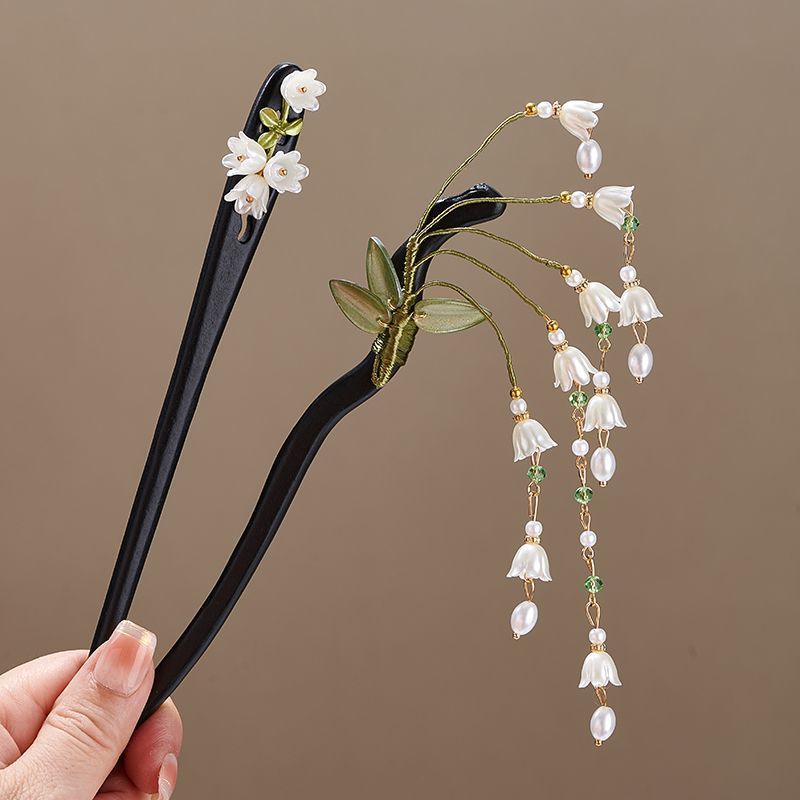 دبوس شعر خشبي بتصميم زهرة زنبق - مراجعة Tech Accessories For Women وسعره